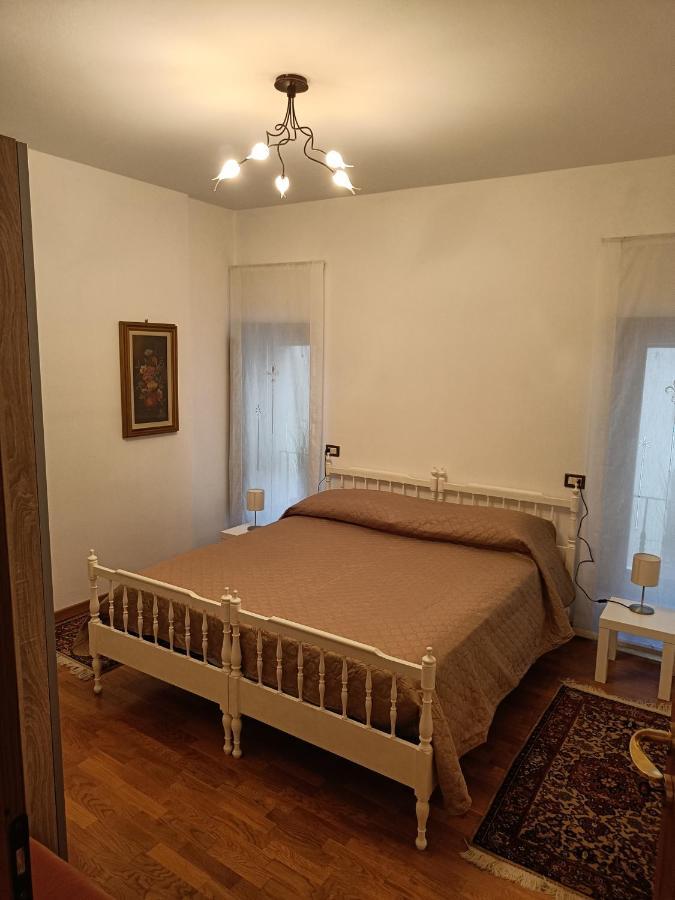 Maison Santa Giustina Salo Bagian luar foto